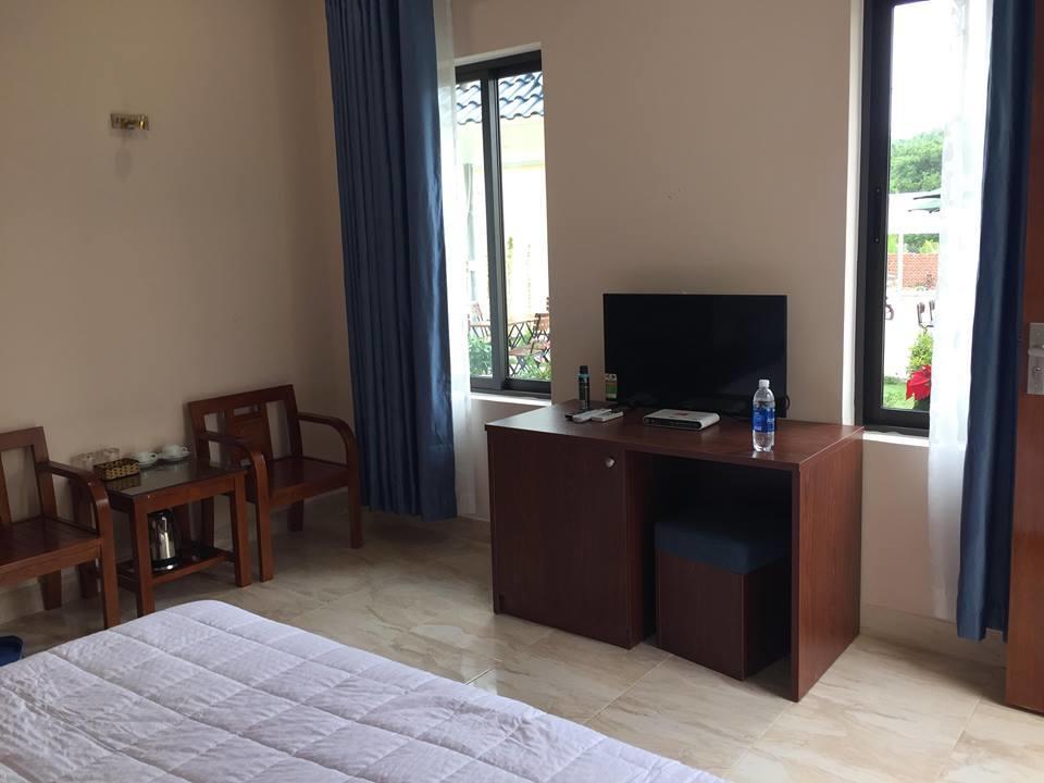 Alo Ha Binh Tien Hotel Thon Binh Hung ภายนอก รูปภาพ